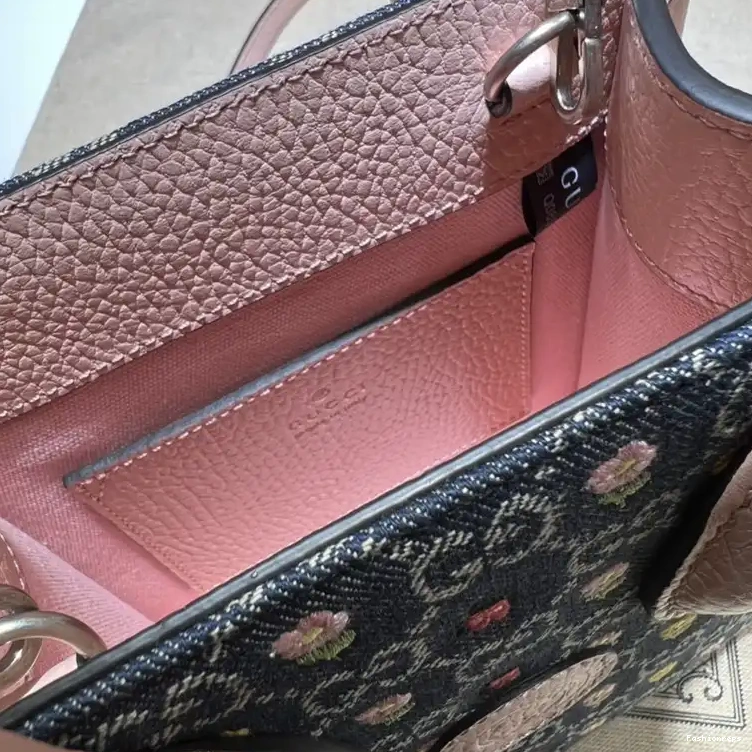 Fashionrepsfam ru 2210YA0115 Bag Gucci 1026